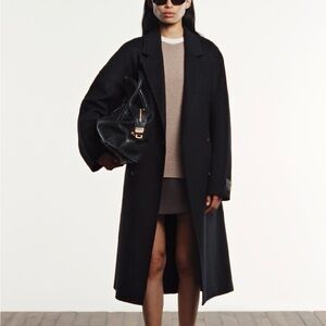 Aritzia Babaton Slouch Coat
